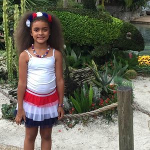 Meet your Posher, Khia